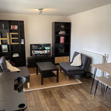 Beautiful Apartment Right Off Of Broadway Market Λονδίνο Εξωτερικό φωτογραφία