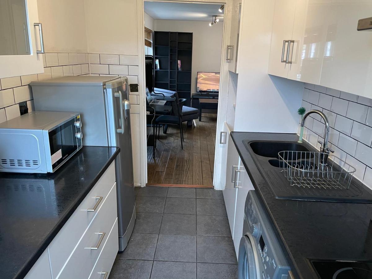 Beautiful Apartment Right Off Of Broadway Market Λονδίνο Εξωτερικό φωτογραφία